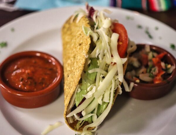 TACO trade znovu zafungoval. Trhy rostly, ale příměří s Íránem je křehké. Proč je důležité držet se strategie?
